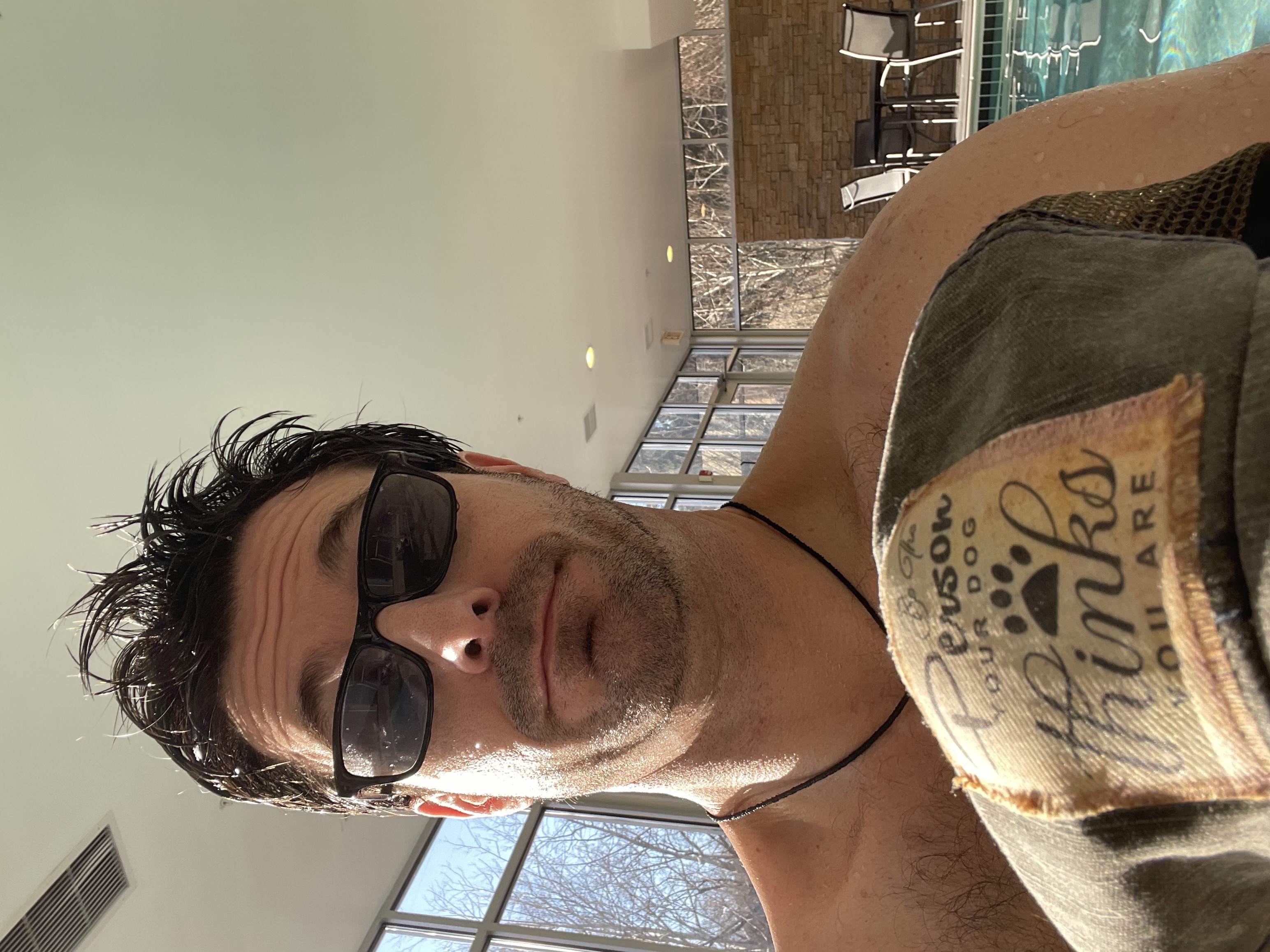 user-vjU7qkJ5OJbMYk4a0CeFL