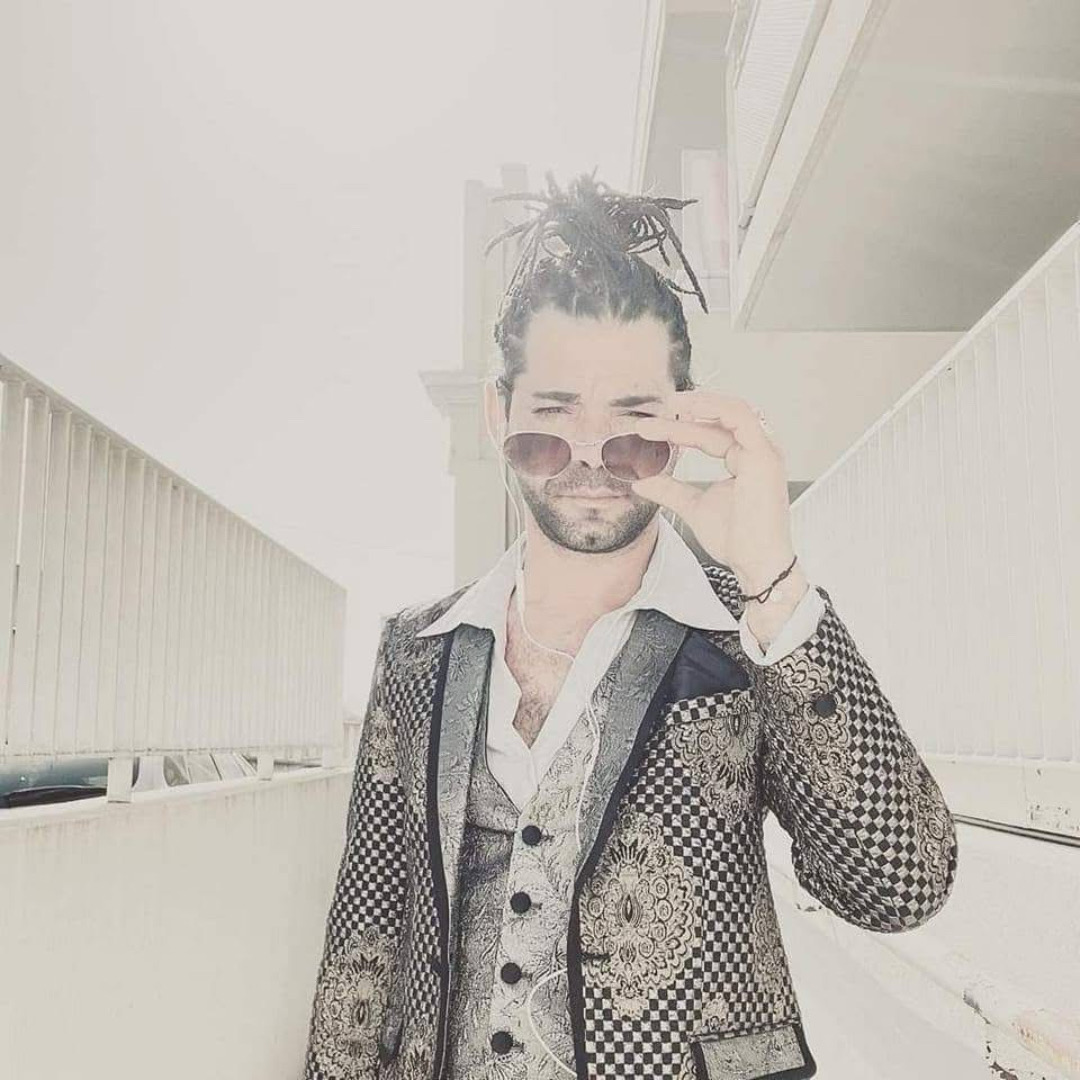 user-0n0RYyJ2qNeXm-yRPVj7-