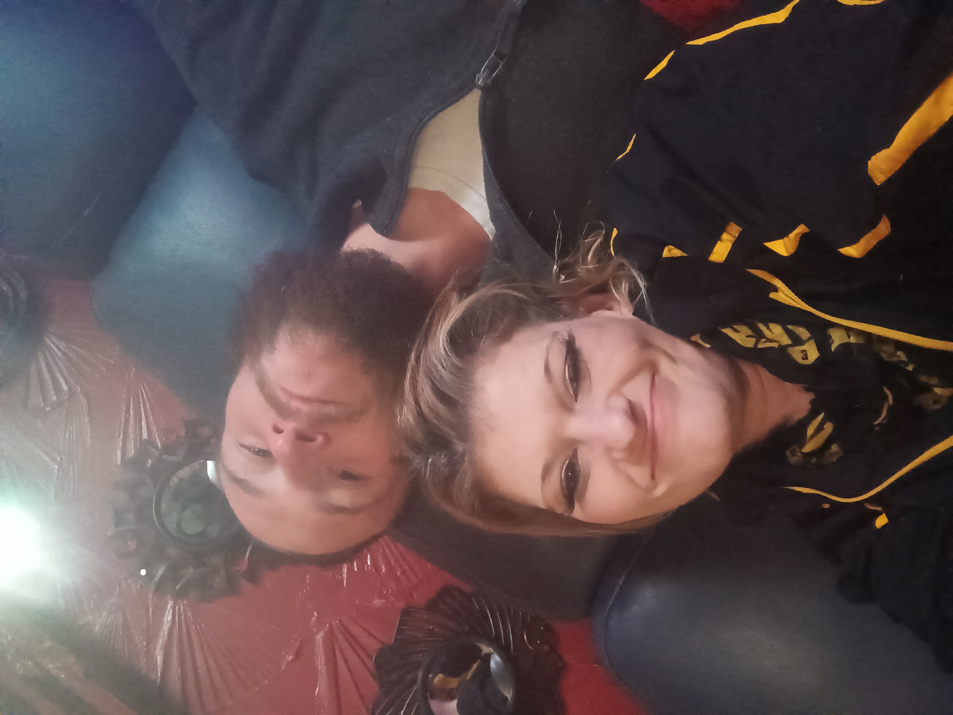 user-r-LiEhss5Lsk8wVz54Uzd